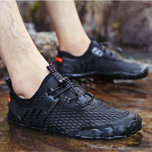 Unisex Sneakers Summer Water Shoes Men Beach Upstream Aqua Shoes Man Barefoot Quick-Drying River Sea Slippers Swimming Footwear