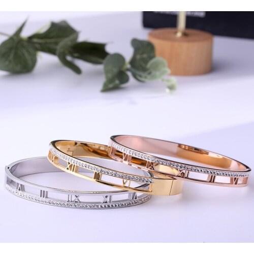New Arrival High Quality Gift Jewelry Titanium Steel with Roman numerals Hollow out bangle Women Rose gold color lovers' bangle