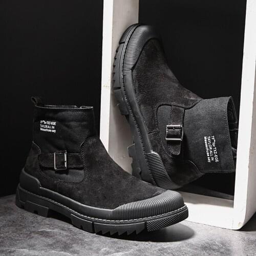 2019 new mens shoes retro Martin boots mens Korean version of the trendy plush thick bottom snow boots mens outdoor hiking bo