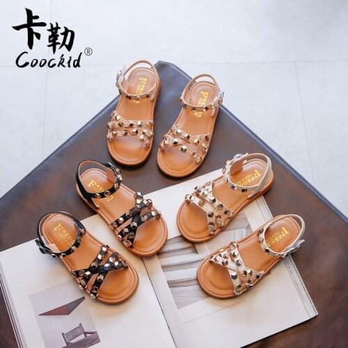 Girls Sandals Summer New Korean Style Rivet Beach Shoes Non-Slip Oxford Soft-Soled Sandals