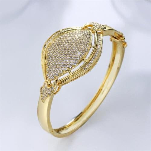 Hot Selling Women Luxury bangles Made with AAA Cubic Zirconia Lead Free Fashion Bangles Bridal Jewelry