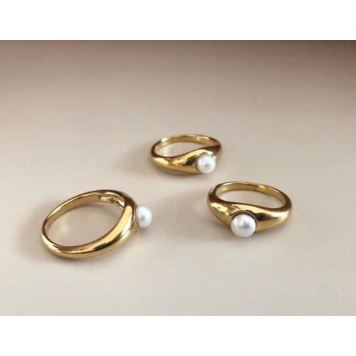 Elegant Wedding Rings Freshwater Pearls Womens Rings Wild Fashion2021 Dainty 18k Gold Rings Stainless Steel Jewelry for Women