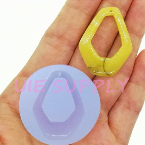 BYL559U 35.0mm x 27.0mm Silicone Mold Fondant Cake Decoration Candy Resin Clay Earrings Necklace Craft Soap Candle FOOD SAFE