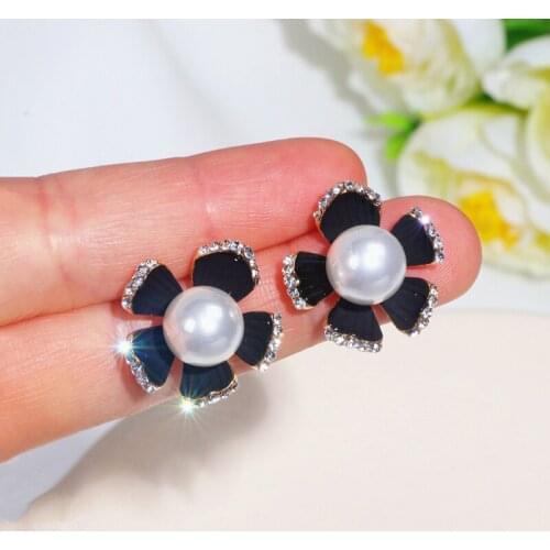 Shiny Crystal Rhinestone Flower Stud Earrings for Women Trendy Big Pearl Earring Female Brinco Wedding Party Jewelry Accessories