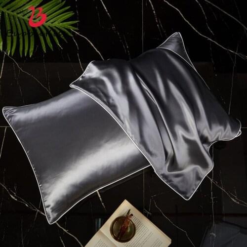 Bubble kiss Decorative Pillowcases
