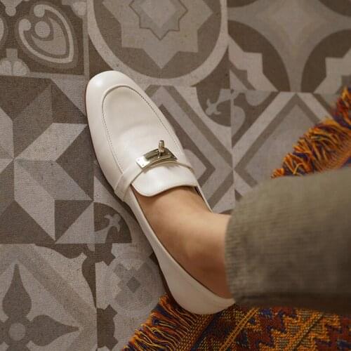 MKKHOU Fashion Casual Loafers Womens New Spring Elegant Classic Comfortable Low Heel White Leather Shoes Women Size 34-40