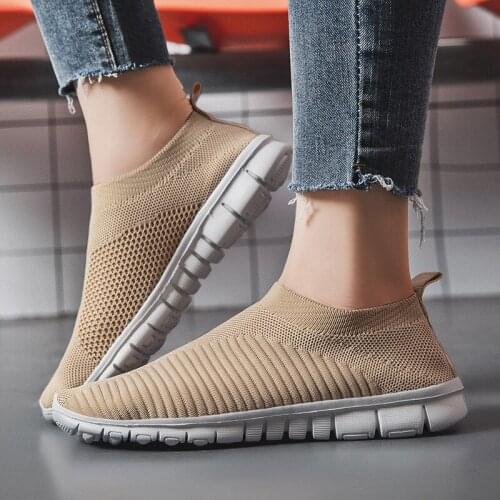 Summer sneakers women shoes 2021 breathable mesh woven solid casual sock flats shoes female sneakers plus size Chaussures Femme