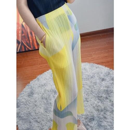 Miyake Pleated 2021 Summer Women Straight Harem Pants Large Size Elastic High Waist Pants Trend Aesthetic Clothes