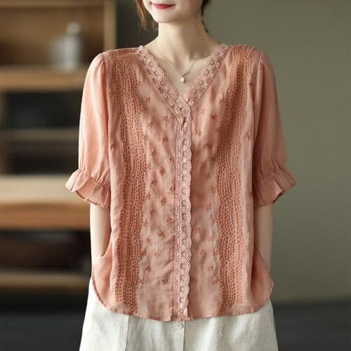Johnature Women Retro Stitching Lace Ramie Shirts V-Neck Short Sleeve Button Button Blouse 2021 Summer New Loose Casual Shirts