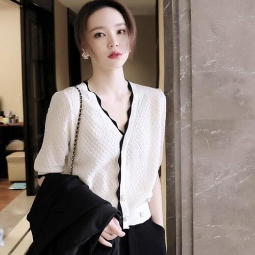 2021 Autumn Women Cardigans Knitted V-Neck Button Cardigans Women Cropped Tops Femme Casual Elegant Cardigans Thin Coat Outwear