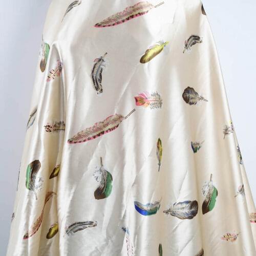 1 Yard Stretch Satin Feathers Pattern Elastic Imitate Silk charmeuse Dressing Making 60" wide black/beige