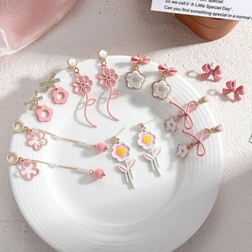 Romantic Sweet Pink Earrings Women Jewelry Simple Elegant Flowers Pendant Drop Ears Girl Student Gift