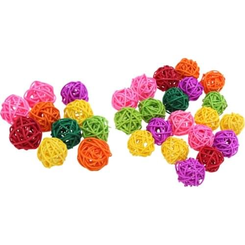 10pcs/20pcs Parrot Rattan Ball Toys Bird Chewing Grind Toys Birdcage Funny Cage Pet Supplies Accessories Bird Playing Toys