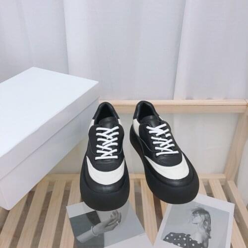 2021 Round Toe Women Flats Lace-Up Women Shoes Fashion Genuine Leather Lovely Bread Shoes Thick Bottom Shoes Woman Casual Flats