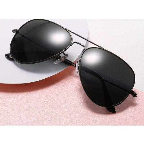 Vintage Black Sunglasses Women Man Classic Aviation Design Sun Glasses Female Fashion Brand Colorful Mirror Outdoor Driving