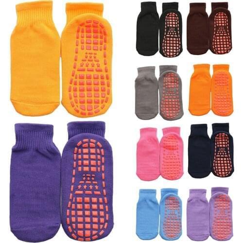 Yoga fitness socks Short Silicone Dots Anti Slip Cotton Trampoline Socks Soccer Football Sports Socks non-slip floor socks