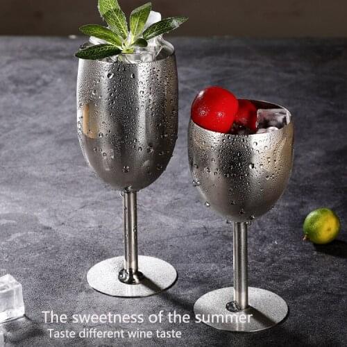 Modern minimalist style stainless steel wine glass champagne glass Martini glass wine glass utensils wine goblet