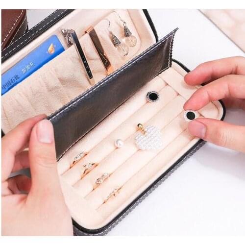 40pcs/lot Mini Portable Leather Jewelry Storage Box Makeup Organizer Earrings Ring Case Casket Travel Jewelry Holder Case