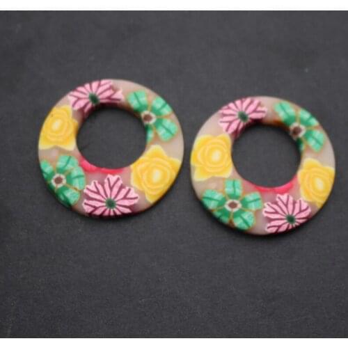 6pcs/lot 32.6mm*3.2mm Polymer Clay Round Circle Parts With Yellow Pink Flower For Necklace Earring