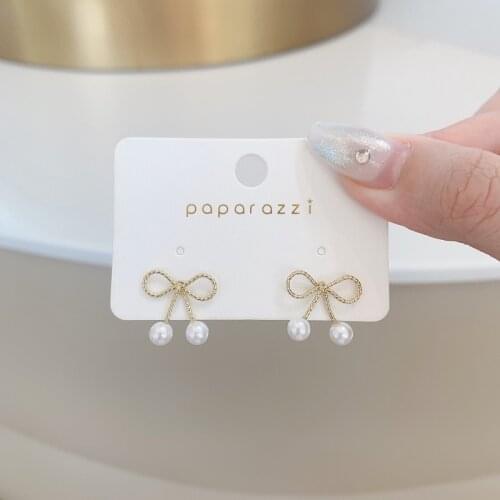 Fashion Bowknot sweet pearl earrings female 2020 new wave delicate small earrings temperament exquisite elegant earrings
