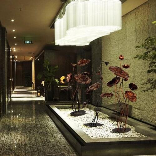 Hotel lobby decoration neo-classical autumn lotus floor outdoor model room lobby iron art lotus leaf lotus art sculpture