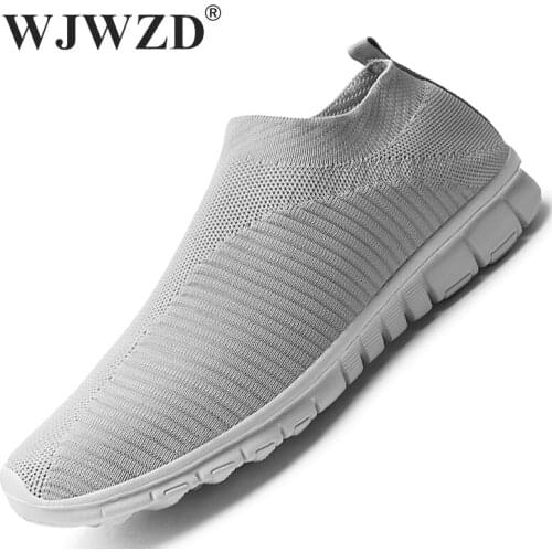 Summer Mesh Men Shoes Breathable Casual Shoes Lightweight Sneakers Men Non-slip Walking Shoes Slip-on Couples Leisure Loafers