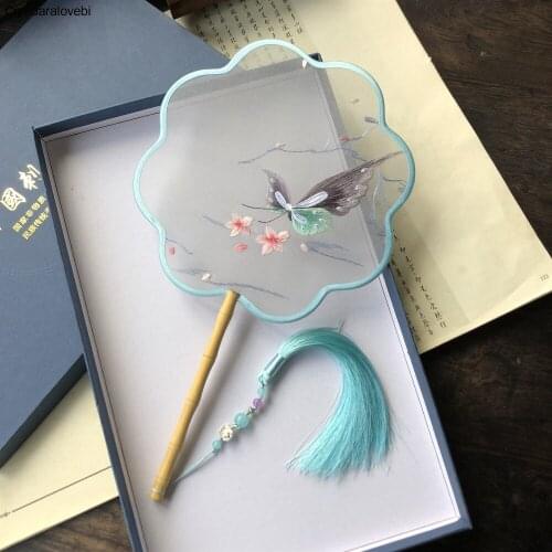 Suzhou embroidery Fans Summer Vintage Chinese Embroidery Round Fans Luxury Hand Held Home Decor Dance Fans Silk Decoration Fans