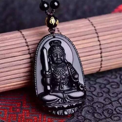Natural obsidian Ming king is the patron saint chicken necklace pendant with rope