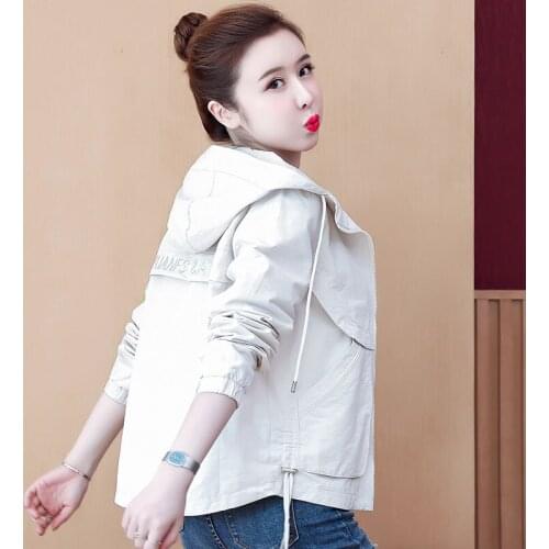 Spring Autumn Womens Fashion Coat Women Trench Coat New Loose Top Ladies Short Windbreaker Outerwear Lady Overwear R1085