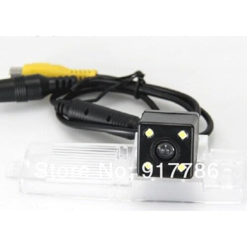 Car Rear View Camera With 4 LED HD CCD Camera for Toyota Highlander,Hover G3,Coolbear,Hiace /Kluger / Lexus RX300 backup reverse