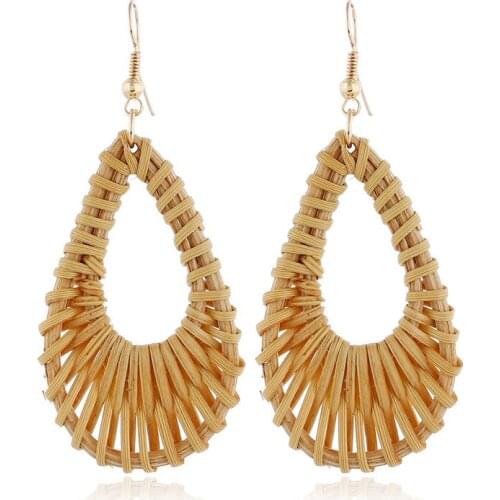 Vintage Earring with Bamboo Wooden Straw Weave Rattan Knit Vine Geometric Hollow Out Water Drop Earring for Women Beach Jewelry