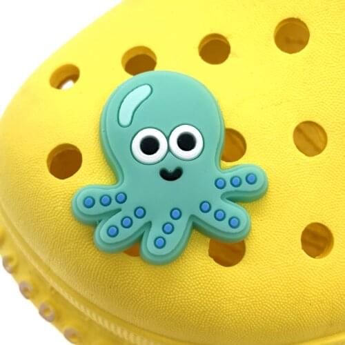 1PCS Lovely Octopus Icon Shoes Charms Cartoon Animal Buckles For Kids Party Gifts Graden Shoe Whale Accessories
