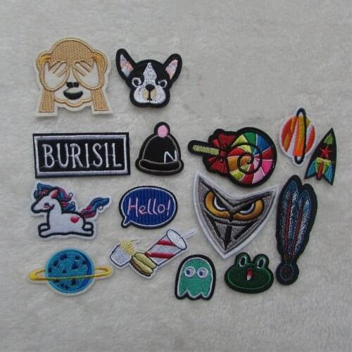 Fashion Style 1 PCS Embroidery Iron on Patches for Clothing DIY Stripes Clothes Planet Stickers Universe Applique patches
