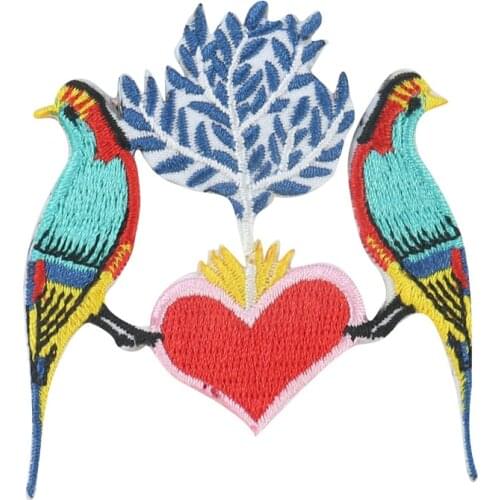6PCS Devoted Couple Badge Lovebirds Patches Iron on Patches for Clothing Animal Embroidery Applique Sticker Sewing Accessories