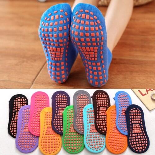 2020 Hot Sale Yoga Socks Women Breathable Dance Socks Female Slippers With Grips Silicone Non Slip Pilates Barre Anti-Friction