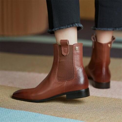 Women winter Boots high quality 2020 new women shoes Genuine Leather vintage Ankle Boots Slip-On Low heel Chelsea Boots women