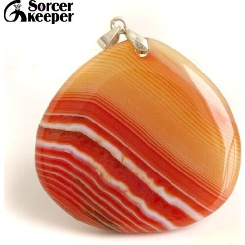 Natural Red Agates Pendants Charms Necklaces Womens Crystal Slice Brazil Healing Reiki Stone Beads for Jewelry Making BC094