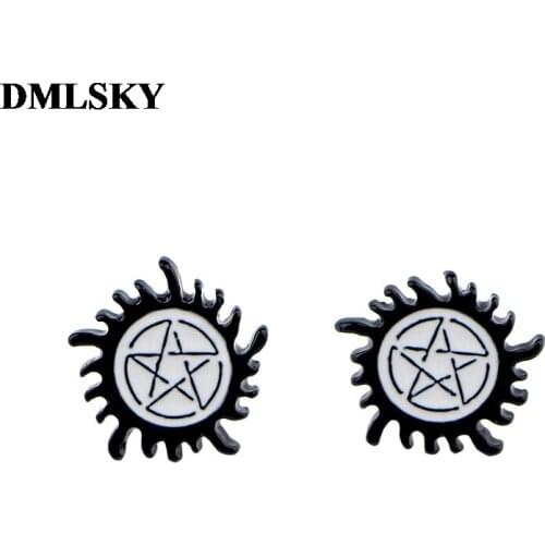 DMLSKY Cool Stud Earrings Cartoon Earrings Jewelry Not allergic Punk Stud Earring jewelry for Girls Gift M4012