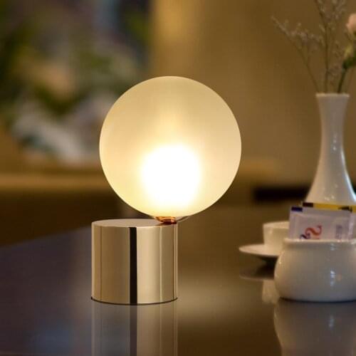 Nordic Glass Ball Brass Table Lamp For Living Room Bedroom Bedside Led Table Light Study Reading Desk Lamp Modern Home Deco