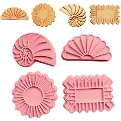 4Pcs/Set Sandwich Biscuit Mould Fan Conch Sun Wave Pattern Cookie Stamp Cake Pastry Art Cake Fondant Decoration Baking Tools