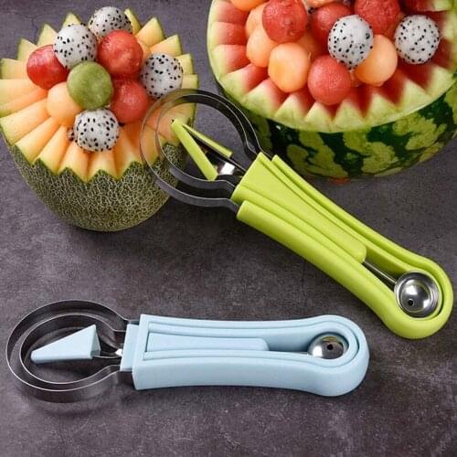 Kitchen Accessories And Gadgets 3 In 1 Watermelon Slicer Cutter Fruit Platter Carving Knife Melon Spoon For Kitchen Convenience