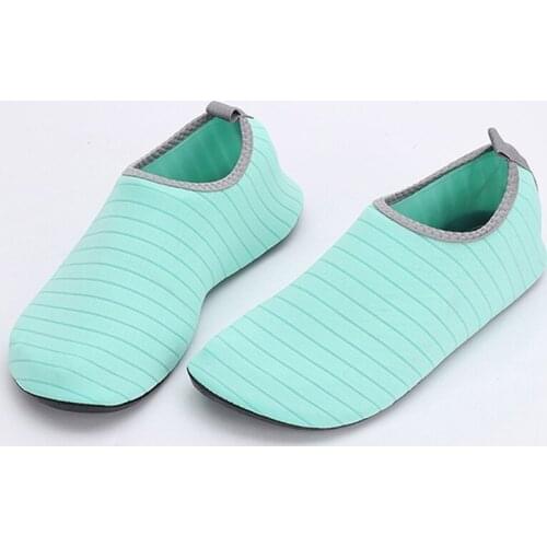 Aqua Shoes For Men unisex Summer Swimming Water Shoes Drain hole sole Rubber Non-slip On surf Breathable Beach Male Wading Shoes