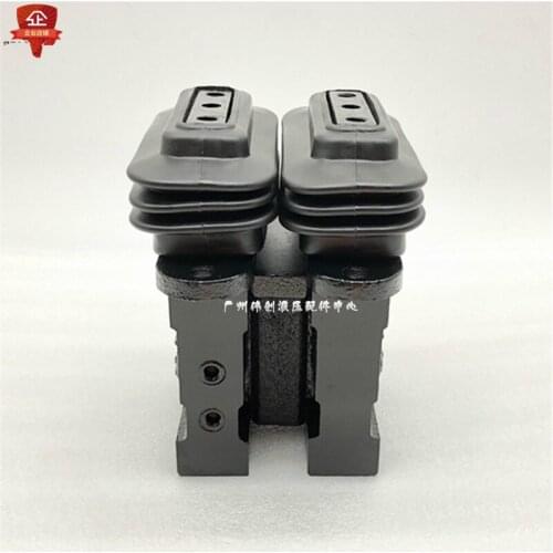 Free shipping foot walking pedal valve assembly warhead pedal fittings for Excavator Doosan Daewoo DH150 220 225-7