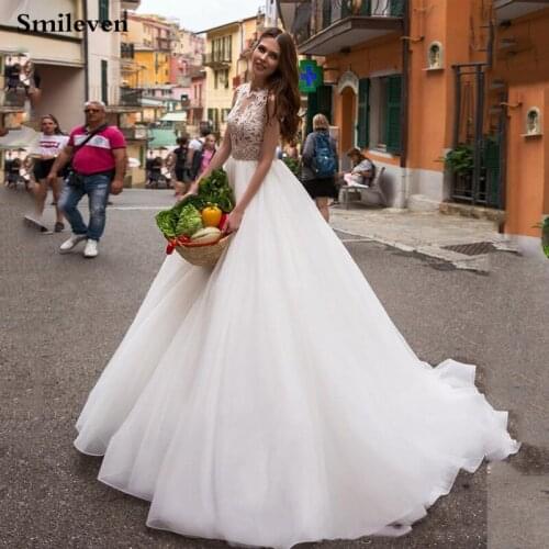 Smileven Lace A Line Wedding Dress Appliqued Lace Women Bridal Gowns Illusion Back Vestido De Novia Wedding Gowns