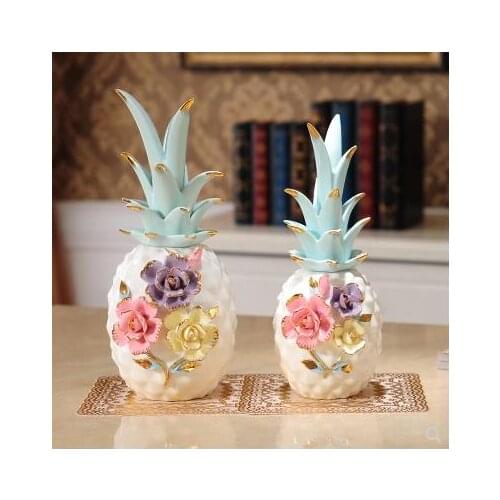 Home crafts, creative ceramic pineapple decorations, desktop small ornaments