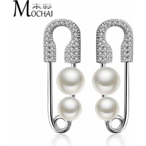Korean Fashion Jewelry New Personality Pearl Pin Earrings Micro-Inlaid AAA Zircon Silver Earrings Holiday Gift ZK40