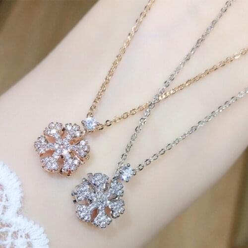 Showfay Copper Rotatable Personalized Snowflake Pendant Necklaces Gold Simplicity Bijoux for Girls Party Gift Jewelry