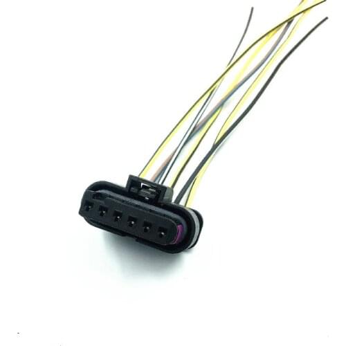 Car rear tail lamp plug brake lamp holder plug connector with wire for BMW 3 Series 5 Series 7 series f30 f35 316 320 328 335