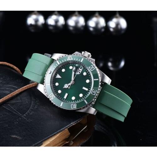 Mens Watch Automatic Movement green Aseptic Dial Ceramic Rotating Bezel Stainless Steel Bracelet