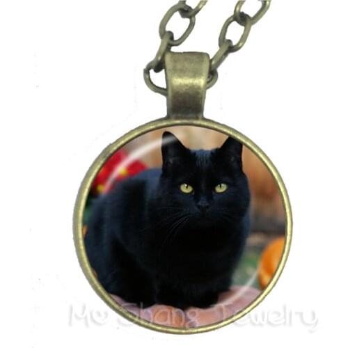 Black Cat Necklace Round 25mm Glass Dome Cabochon Animal Handmade Fashion Pendant Necklace Jewelry For Women Creative Gift